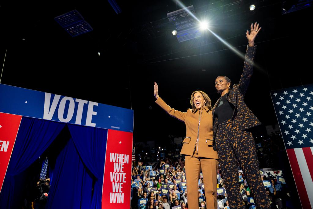 Michelle Obama, Kamala Harris 