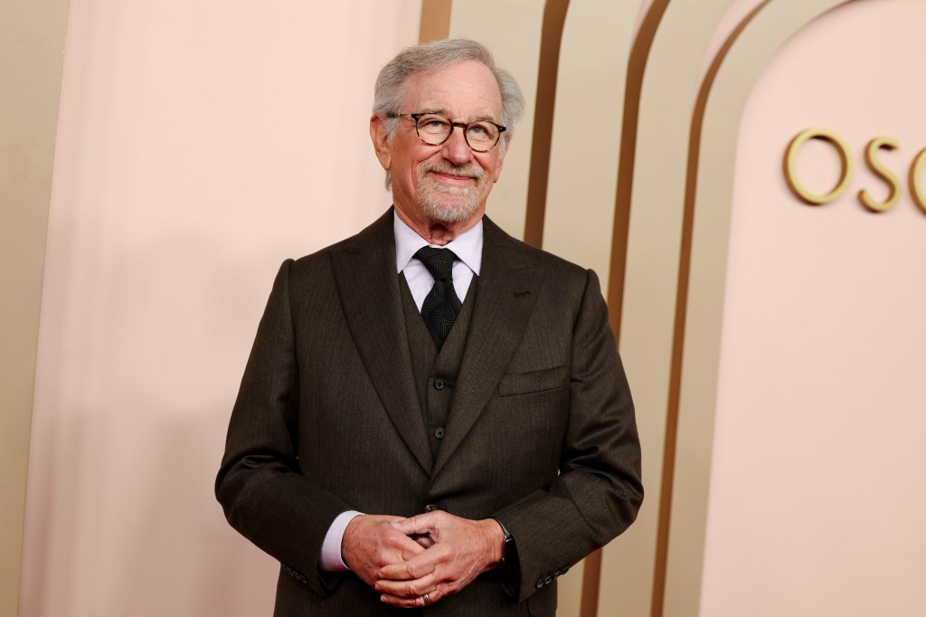 Steven Spielberg arriving at the 2024 Oscars Nominees Luncheon Red Carpet at the  The Beverly Hilton Hotel  in Beverly Hills in 2024.
