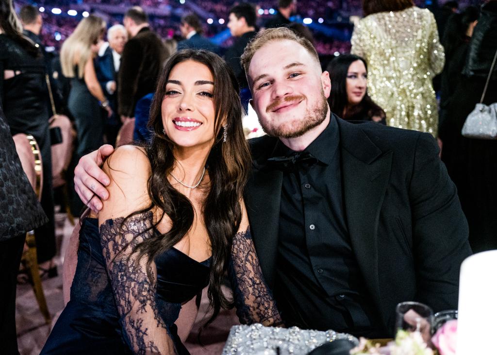 Brianna LaPaglia and Zach Bryan posing for a photo